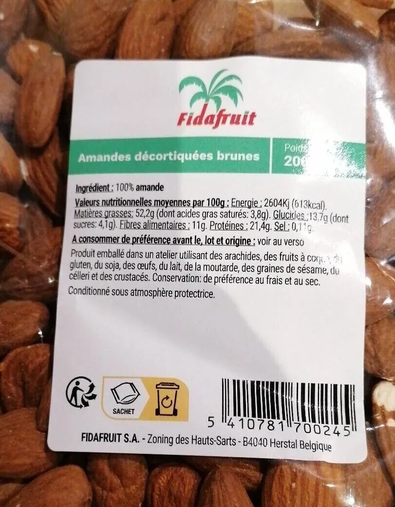 Amandes décortiquées brunes