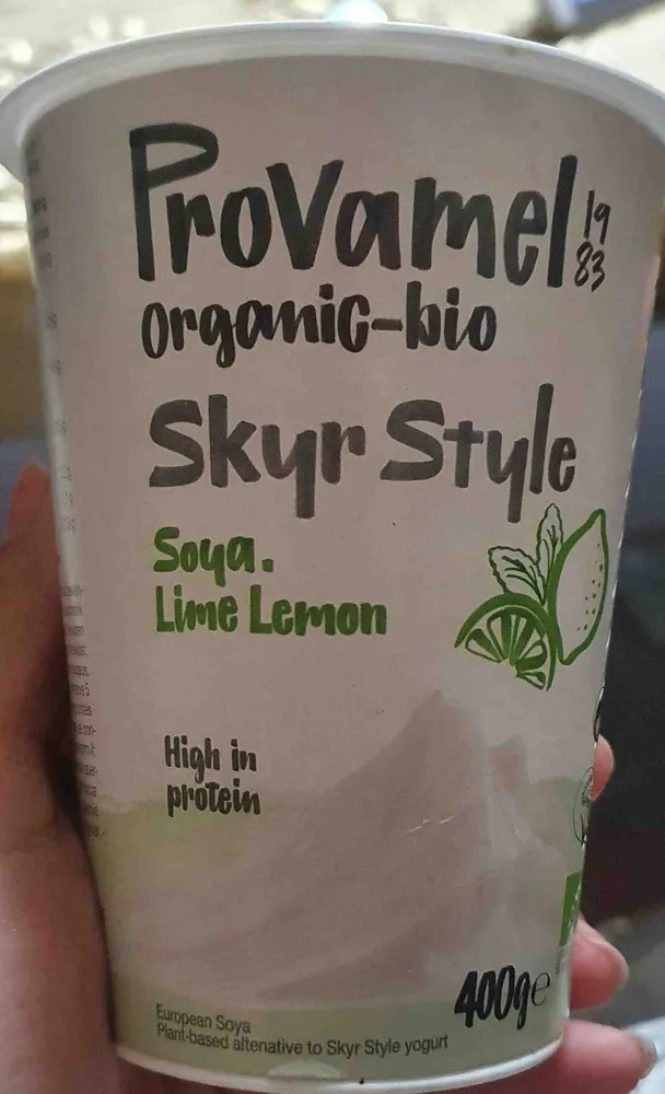 provamel organic-bio skyr style soya lime lemon