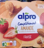 Complètement amande fraise