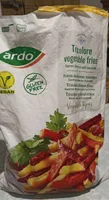 Frites de légumes tricolores carottes beterraves et panais