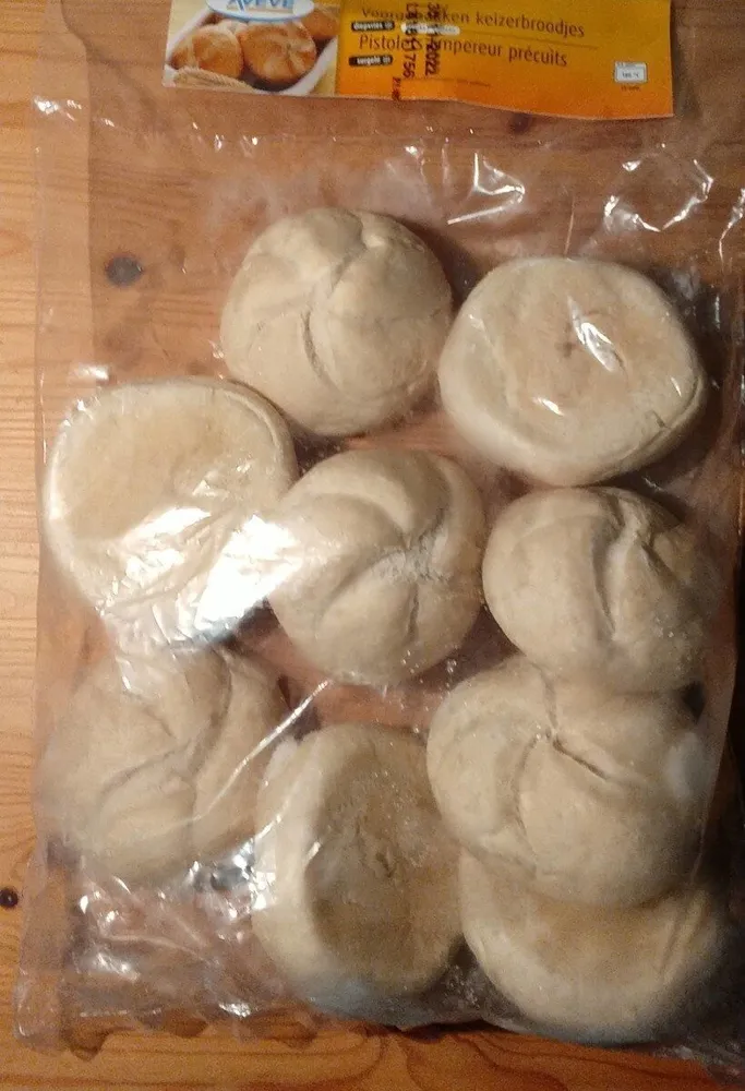 Pistolets campagnards précuits