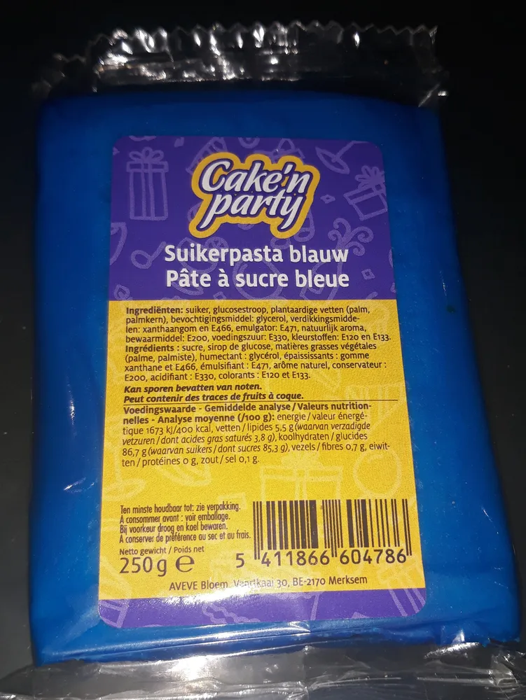 Pâte à sucre bleue