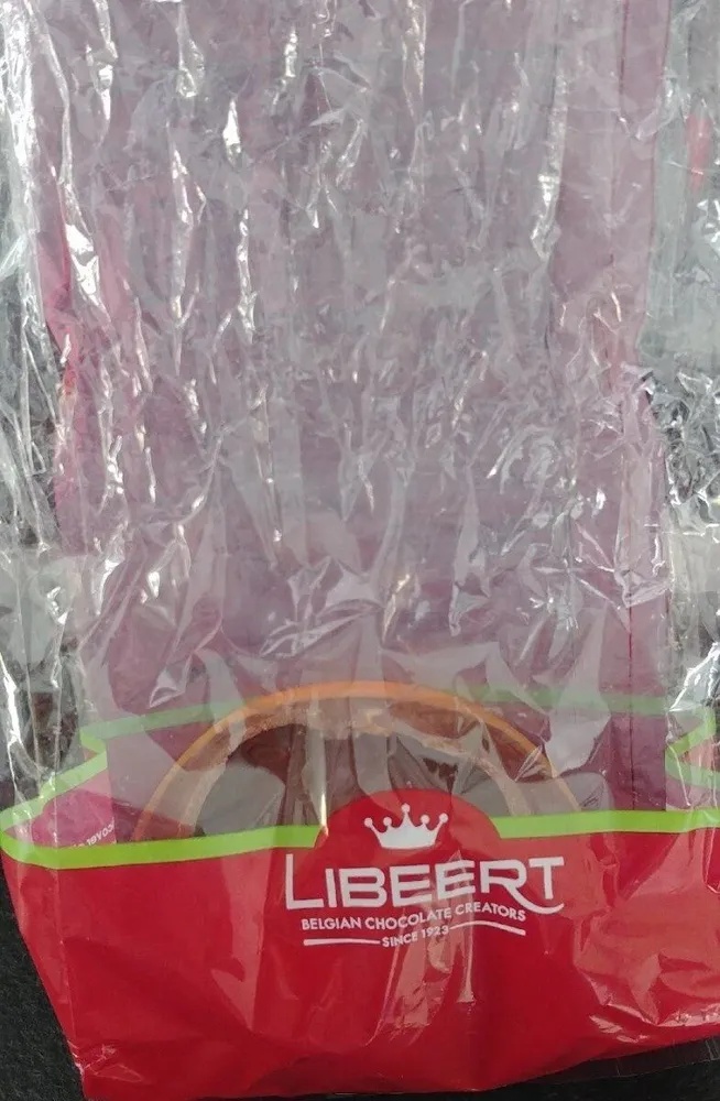 Libeert - figurine en chocolat au lait decoree