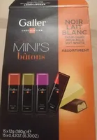 Assortiment de mini bâtons au chocolat noir, lait, blanc fourrés