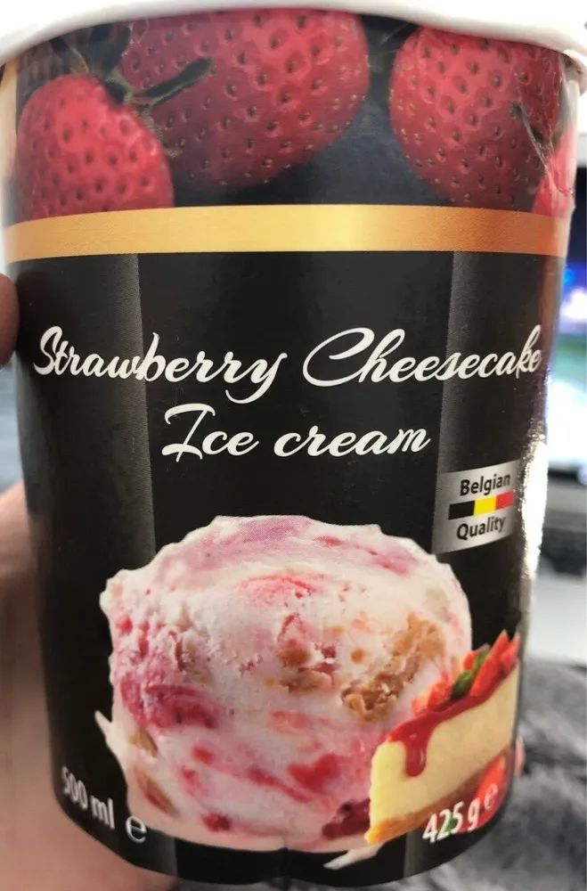 Strawberry Cheescake Ice Cream