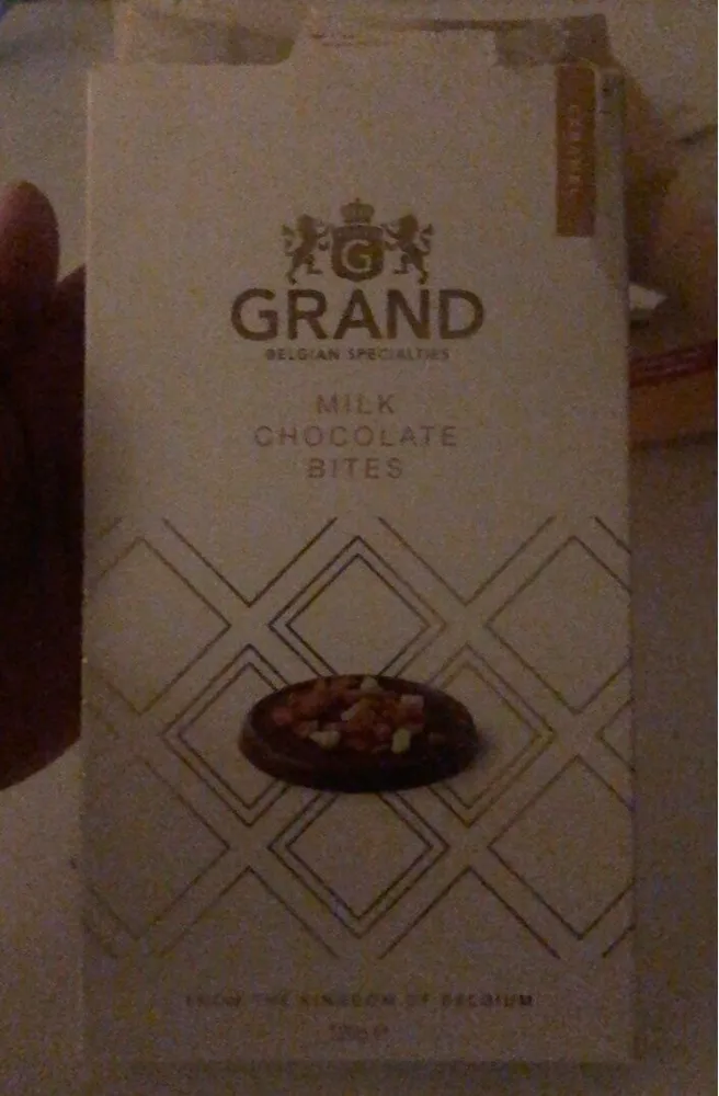Milk chocolate bites