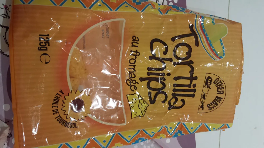 Tortilla chips au fromage à l'huile de tournesol