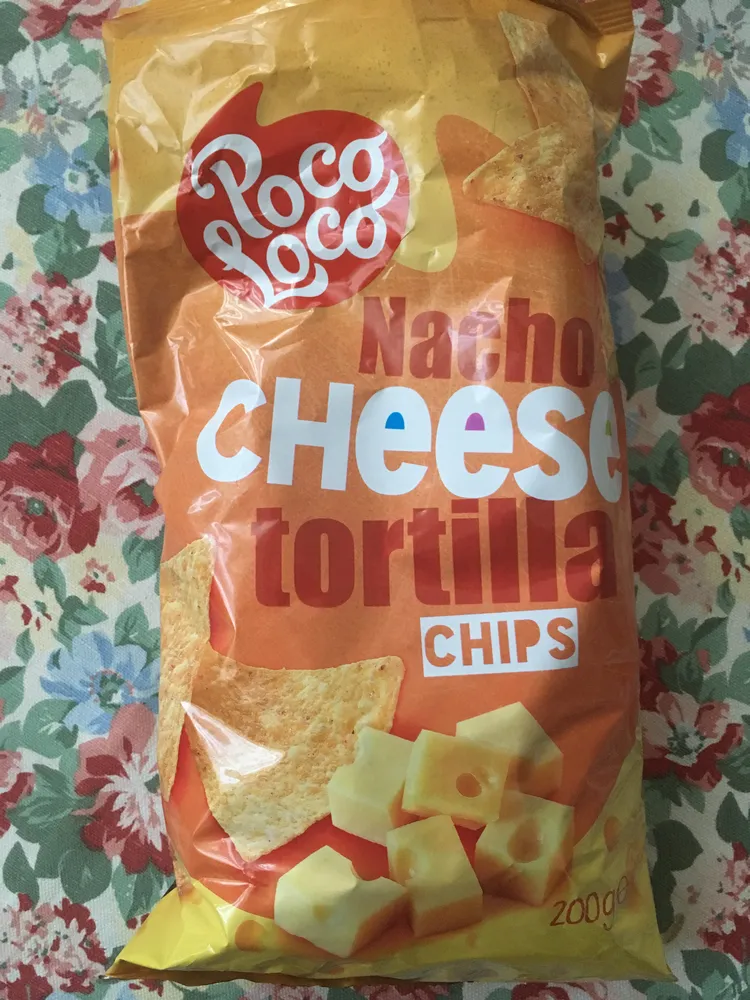 Nacho cheese tortilla chips