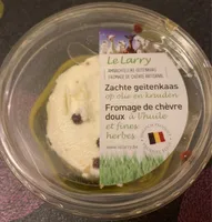 Geitenkaas met olie en kruiden