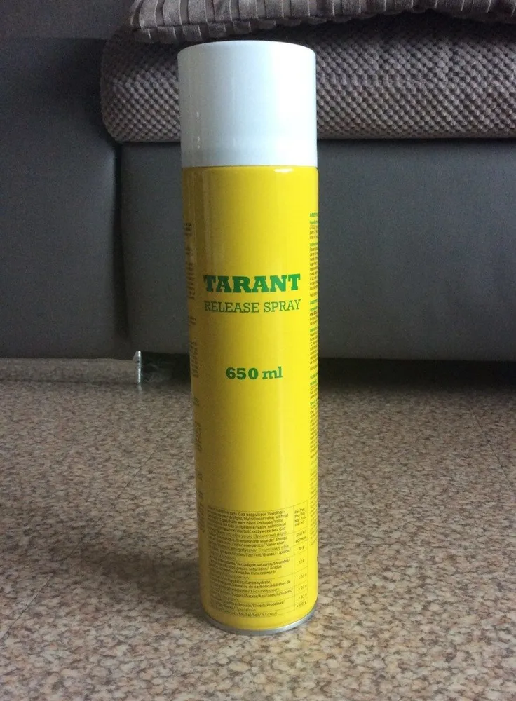 Tarant release spray