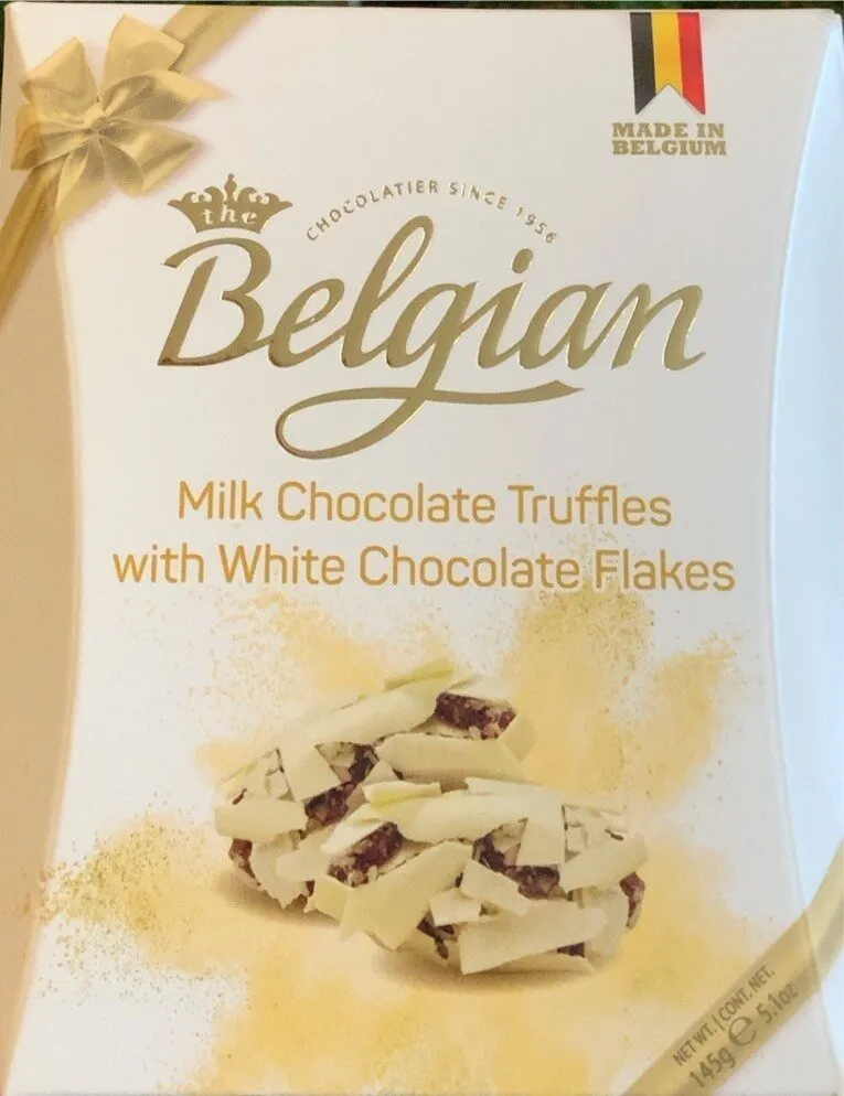Milk chocolate trufflee with white chocolate flaker