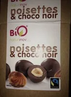 Noisettes et choco noir