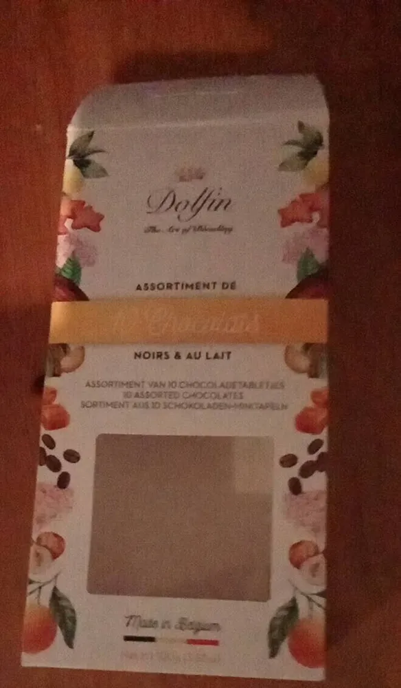 Assortiment de 10 chocolats noirs & au lait
