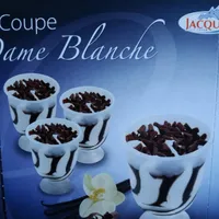 Coupe dame blanche