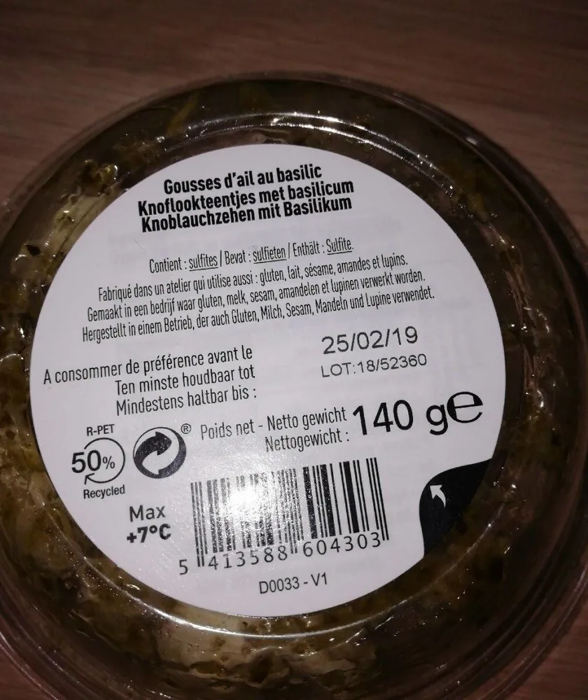 Gousse d'ail au Basilic