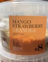Mango strawberry granola