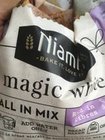 Niamh magic white