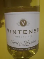Boisson pétillante à base de vin désalcolisé