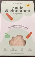 Apple and cinnamon oatmeal breakfast