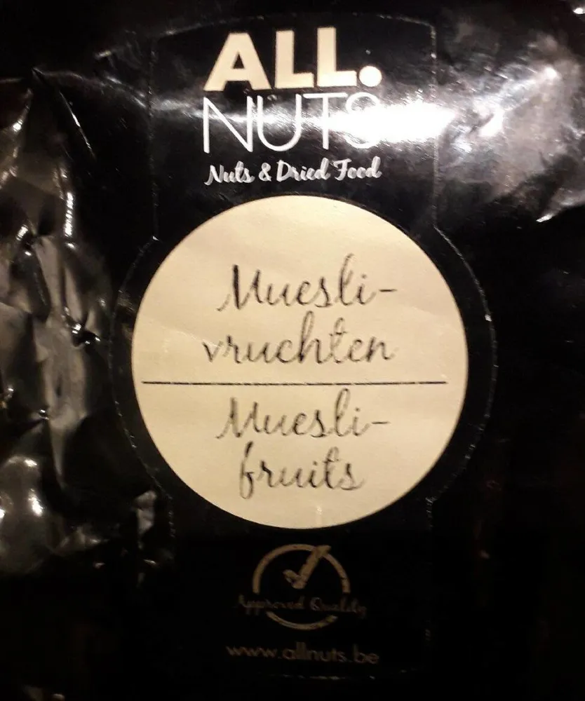Muesli fruits