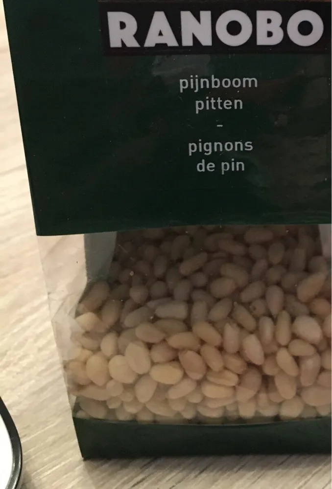 Pignons de pin