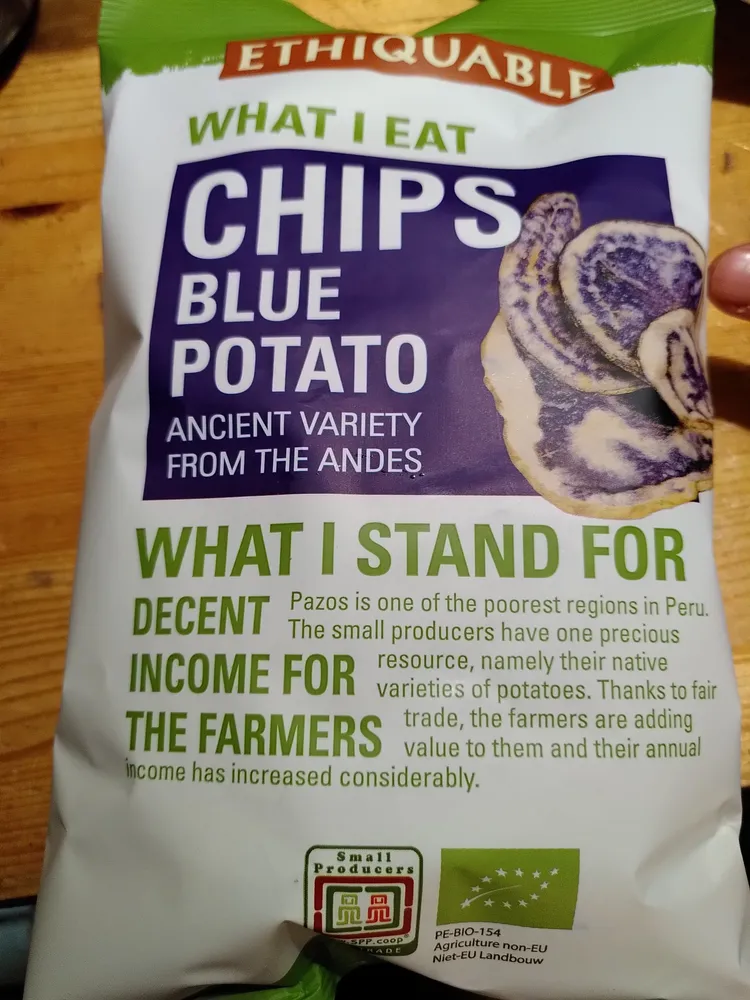 Ethiquable Blaue Kartoffelchips (2,79 Eur / 100 G)