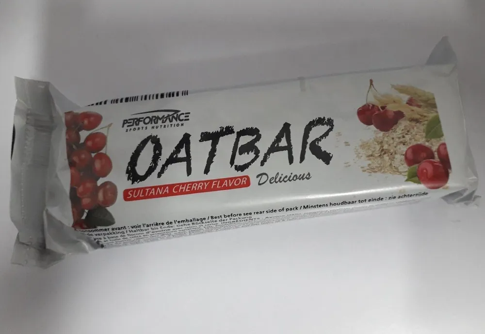 Oatbar sultana cherry