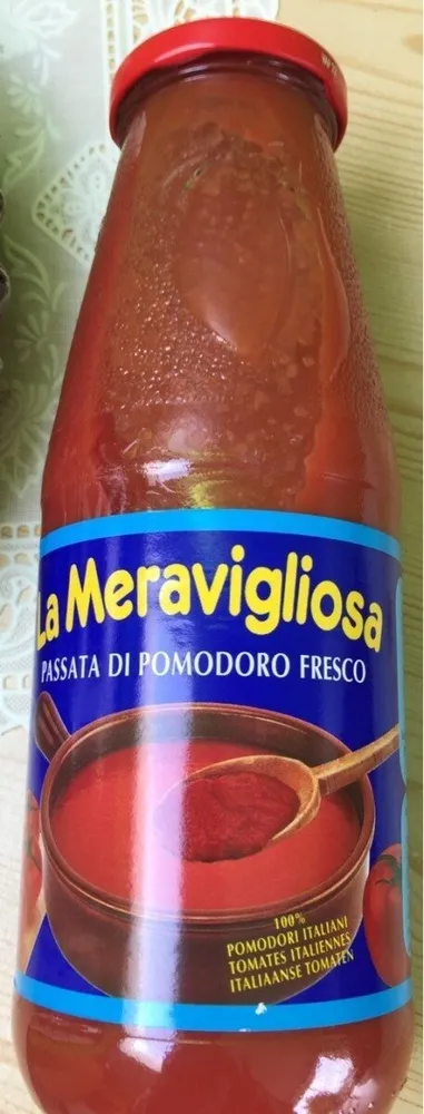 Passata di pomodoro fresco