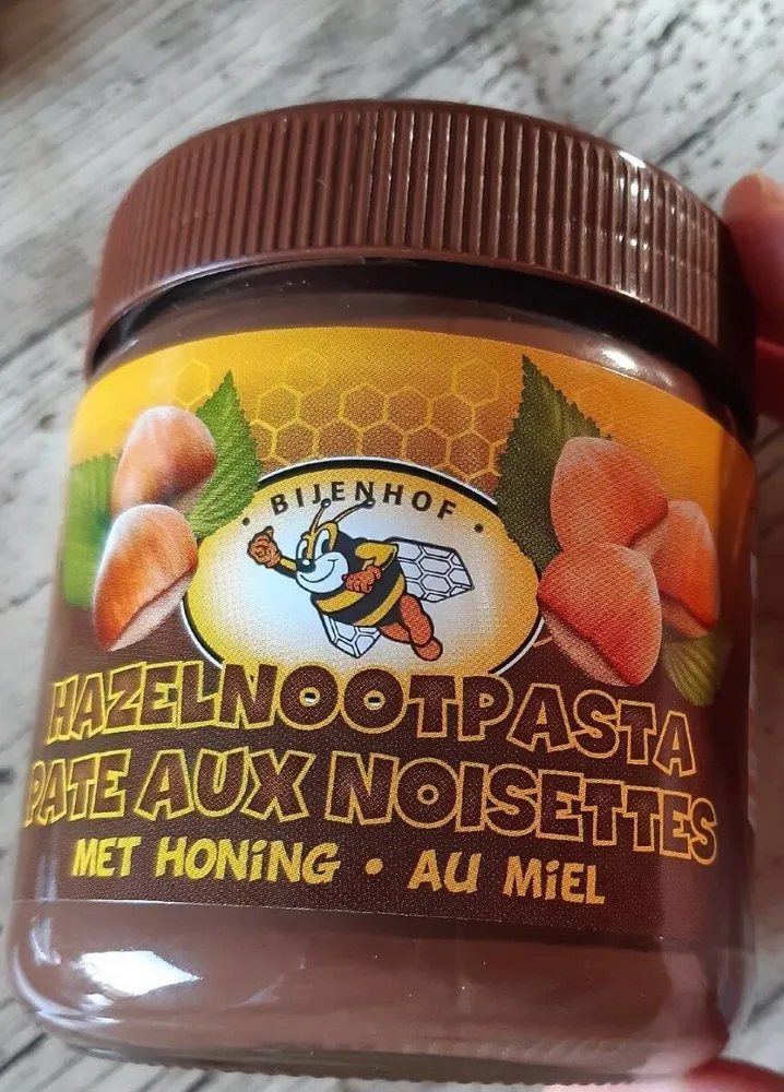 Pate a tartiner aux noisettes et miel