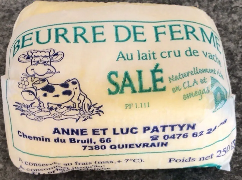 Beurre de ferme salé vu au lait cru de vache