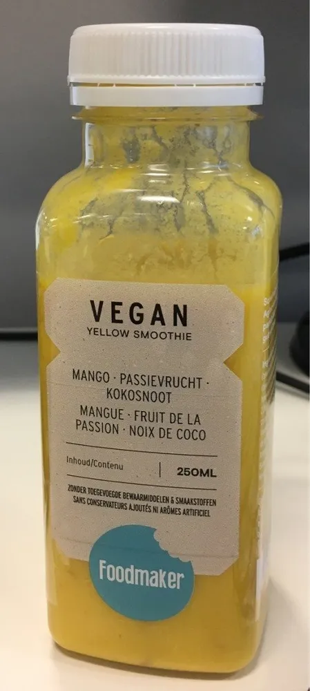 Vegan yellow snoothie
