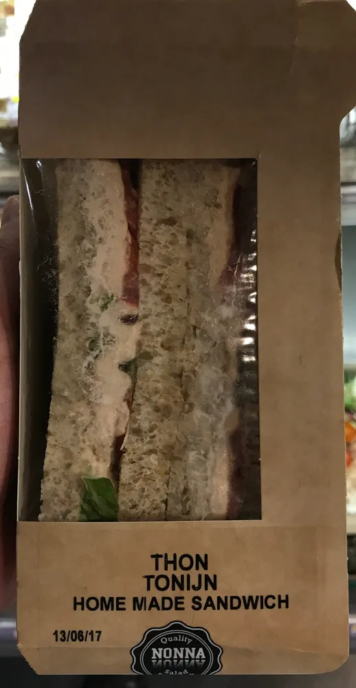 Home made sandwich Thon