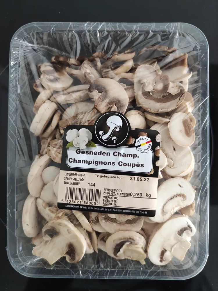 Champignons coupés