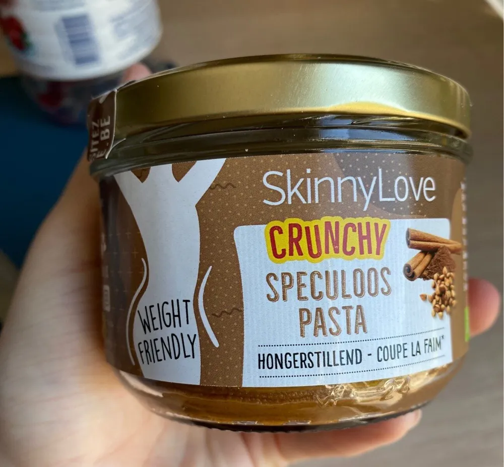 Crunchy speculoos pasta