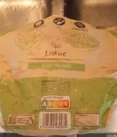 Laitue avec racines