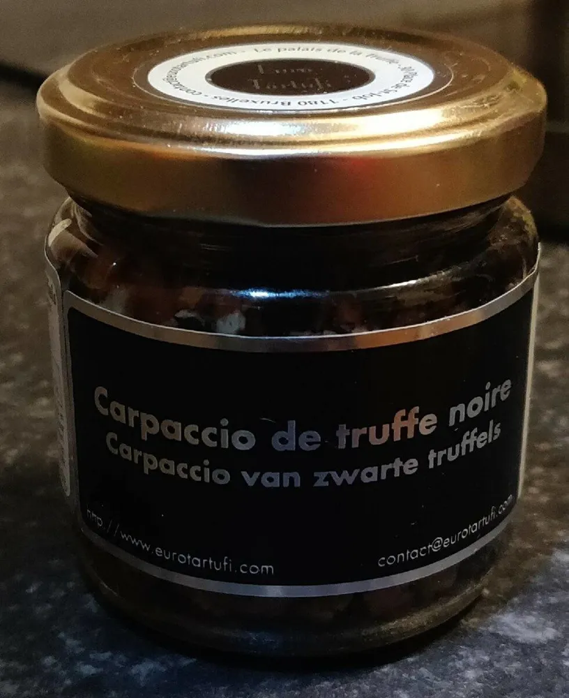 Carpaccio of black truffle