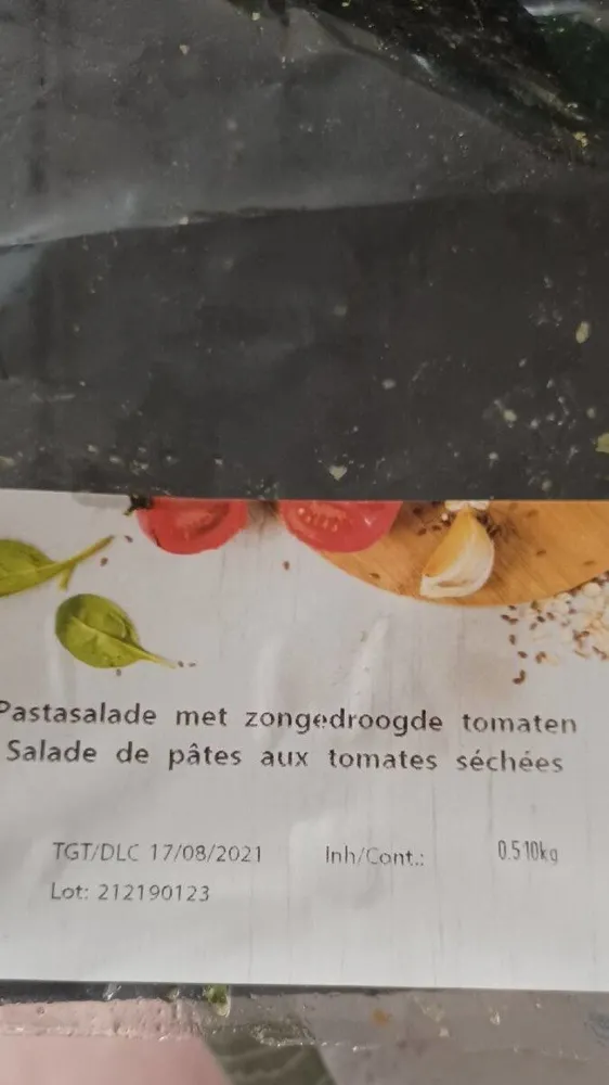 Salade de pâtes aux tomates séchées