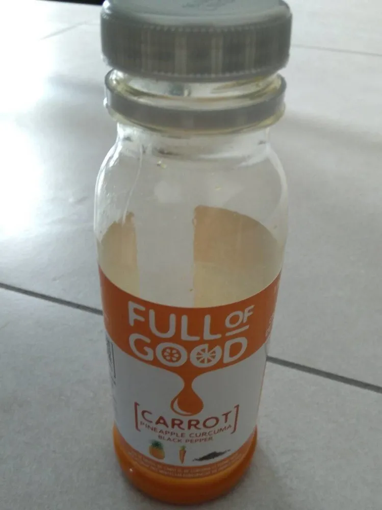 Carrot pineapple curcuma black pepper