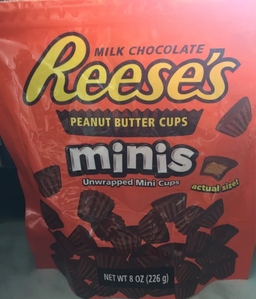 Peanut butter cups (minis)