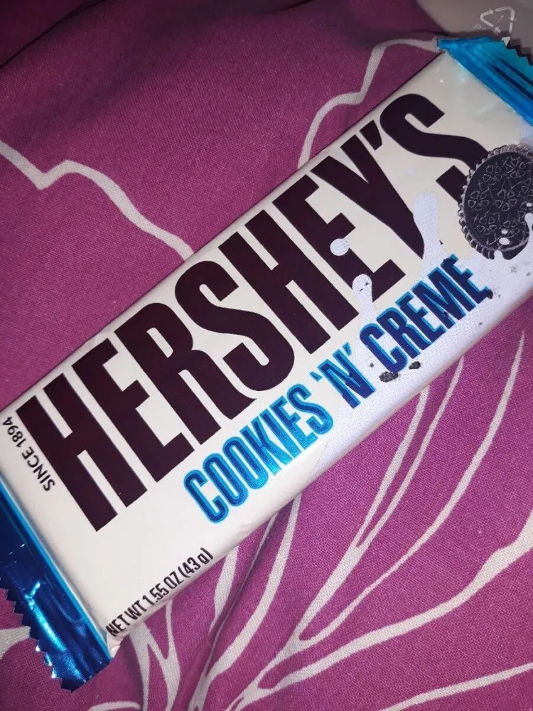 Hershey's Cookie and Crème