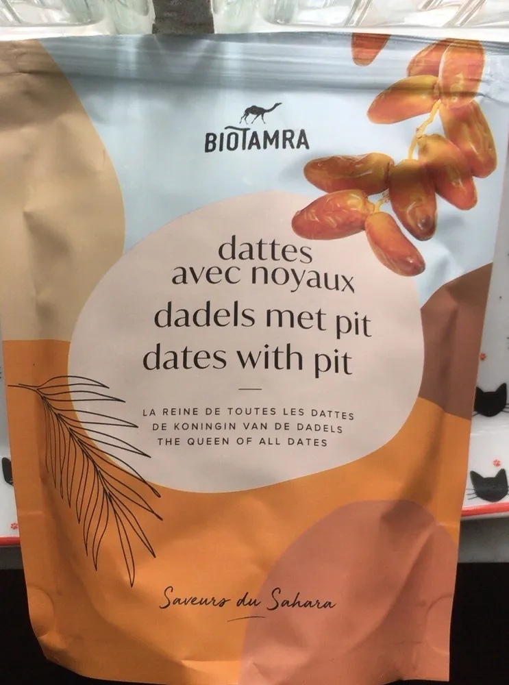 Dattes avec noyaux