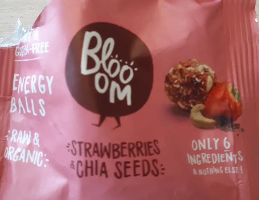 Strawberries chia seeds