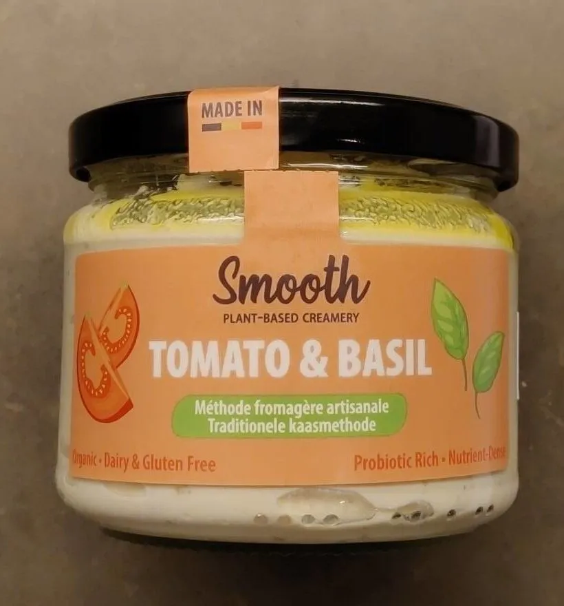 Smooth Tomato & Basil