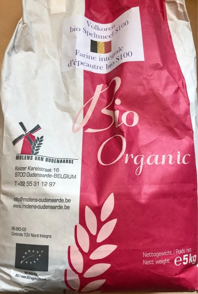 Farine integrale d'epeautre