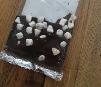 Chocolat fondant avec cubes de citrons