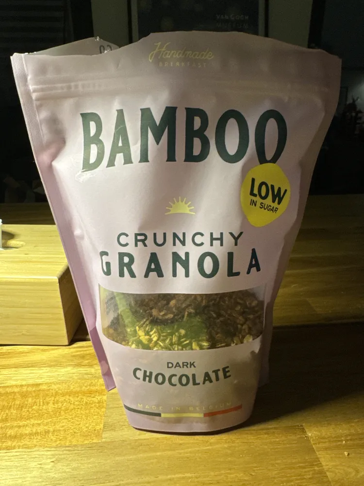Crunchy granola