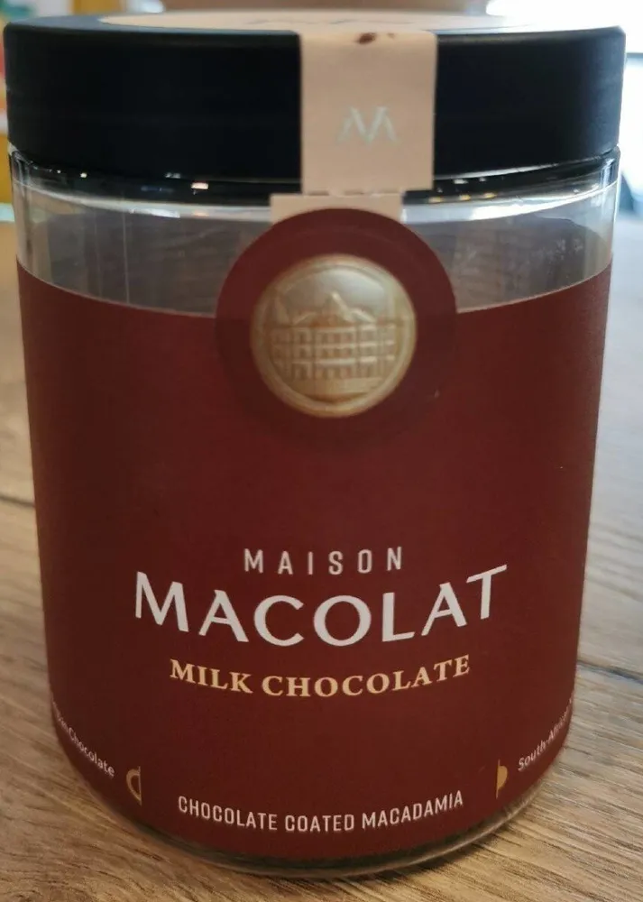 Milk chocolate coated macadamia