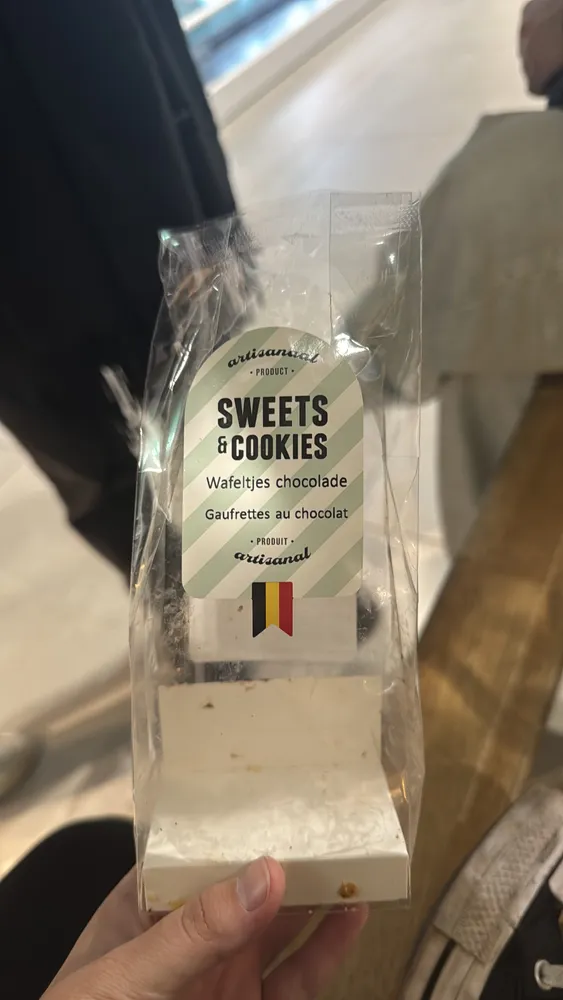 SWEETS & COOKIES