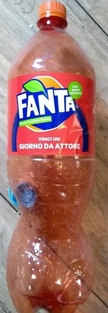 Fanta Gusto Arancia Rossa (Probieren sie Rotorange)
