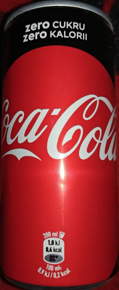 Napój gazowany o smaku cola